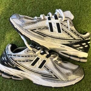 Size 13 - New Balance 1906RER Silver Metallic Black Men’s Shoes White EUC